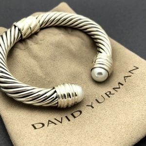 D.Yurman  strlg 10mm Pearl Hinge Bracelet